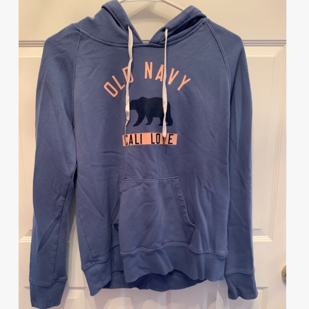 Blue Sweatshirt with “Old Navy Cali Love” Graphic